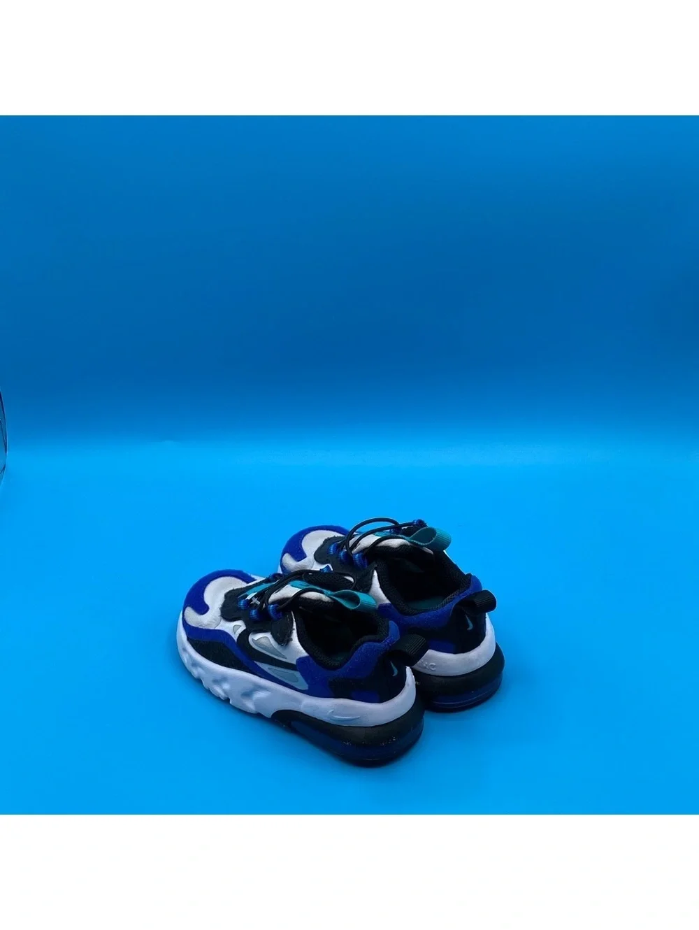 Nike Air Max 270 RT